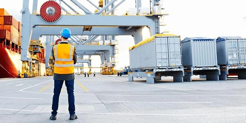 Quelles sont les Différences entre le BTS GTLA et le BUT GLT ?